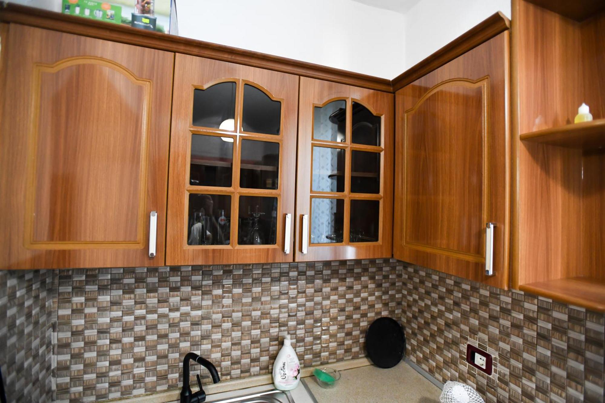 Guest House Flowers Μπεράτ Εξωτερικό φωτογραφία