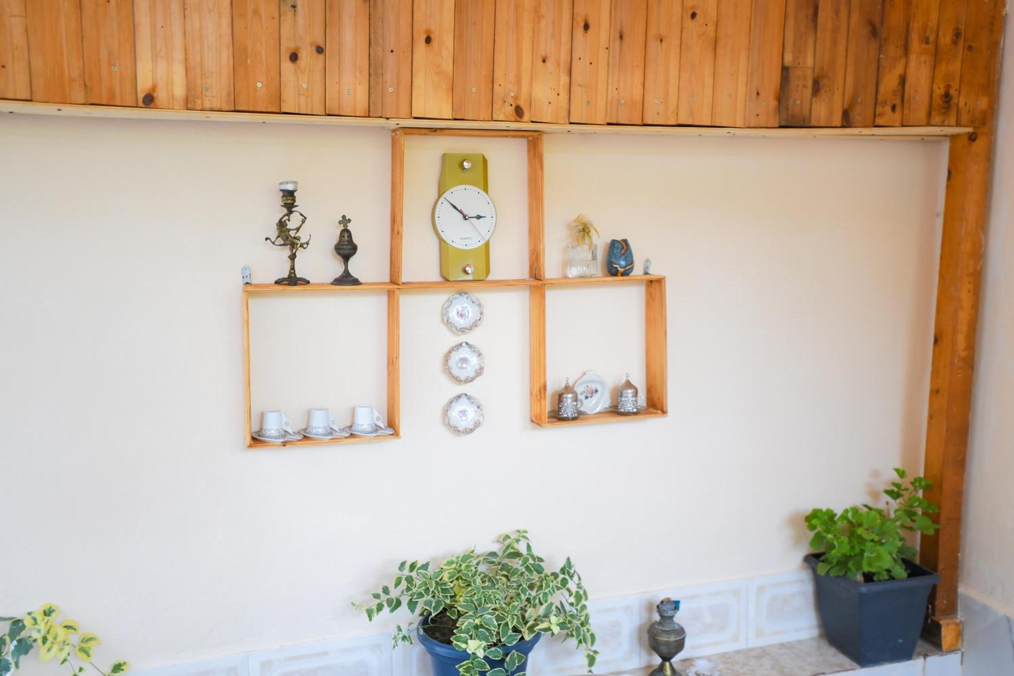 Guest House Flowers Μπεράτ Εξωτερικό φωτογραφία