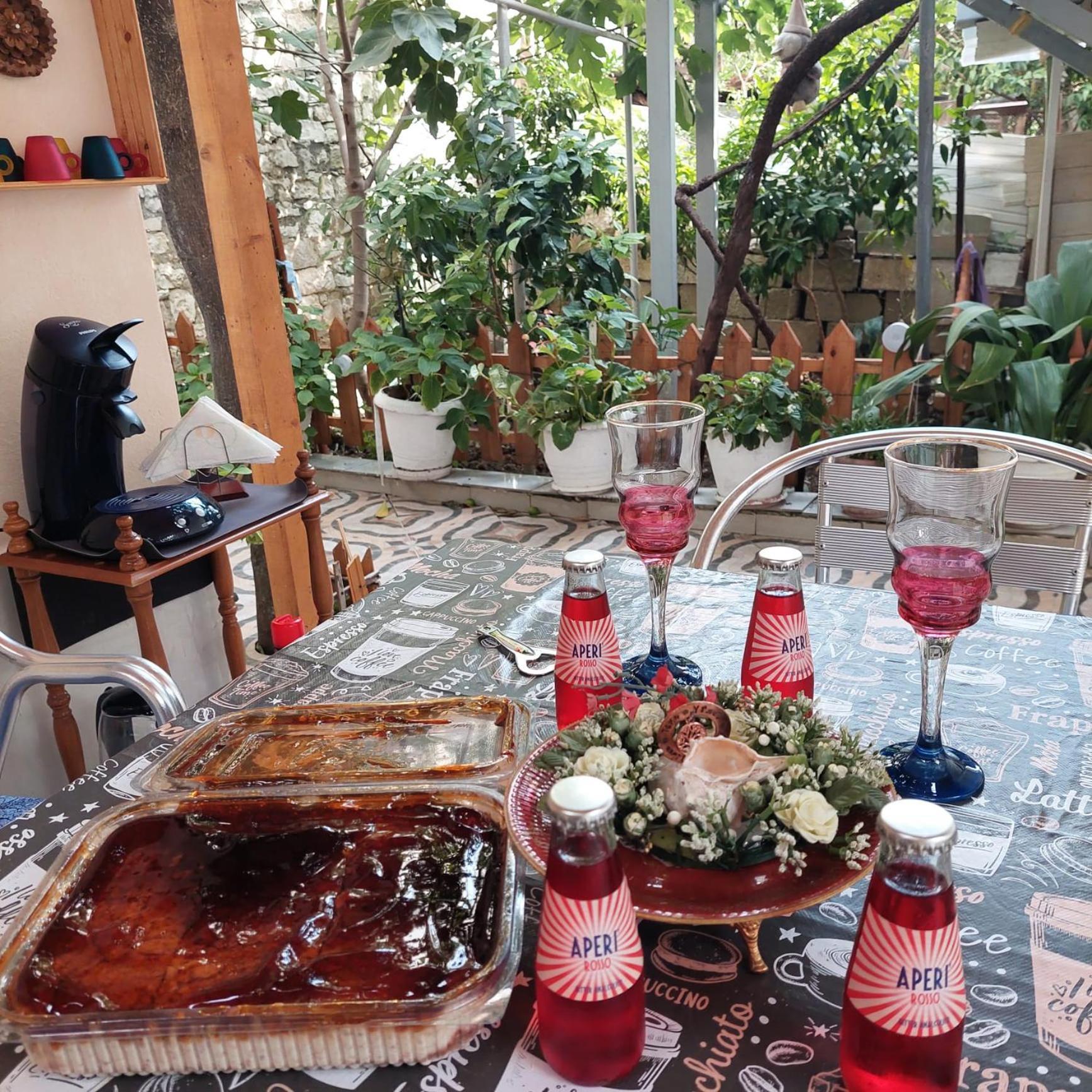 Guest House Flowers Μπεράτ Εξωτερικό φωτογραφία